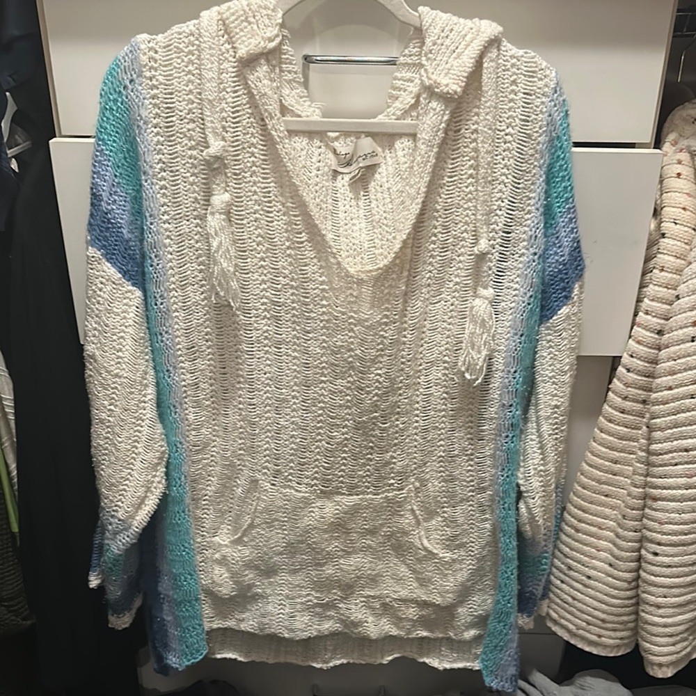 Vintage Havana White and Blue Coverup Sweater